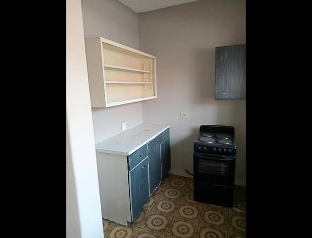 1 BEDROOM PROPERTY TO RENT IN PRETORIA WEST